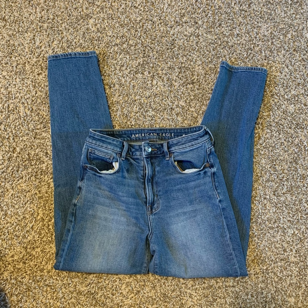 American Eagle Mom Jeans